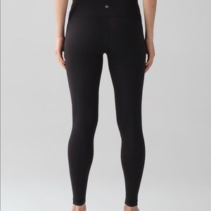 Black Wunder Unders 7/8